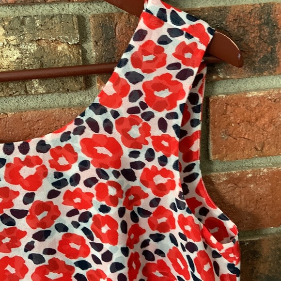 Cabi Red White Blue Floral Print Flipside Flowy Tank - Picture 2 of 5